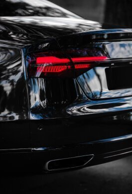 Fahrzeug Ankauf Sie möchten Ihren gut erhaltenen oder defekten Gebrauchtwagen verkaufen? Dann sind Sie Martins Automobile genau richtig. Wir kaufen normale Autos in gutem gebrauchten Zustand mit TÜV oder auch mit Schäden jedweder Art ohne TÜV.